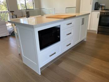 Supreme Kitchens And Joinery
